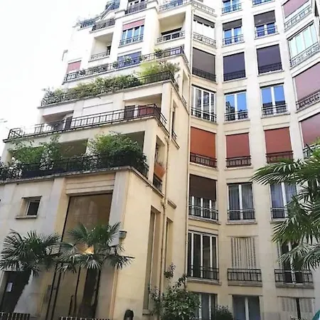 Apartment Terrasse Champs De Mars Tour Eiffel Paris